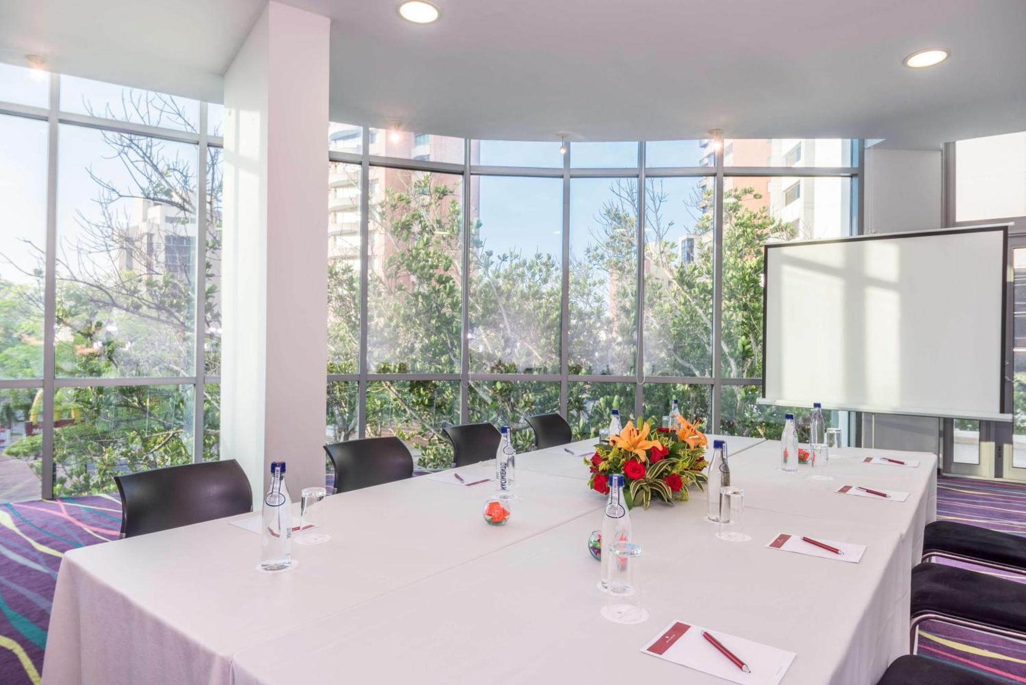 Nh Collection Royal Smartsuites 4* Barranquilla (Atlantico)
