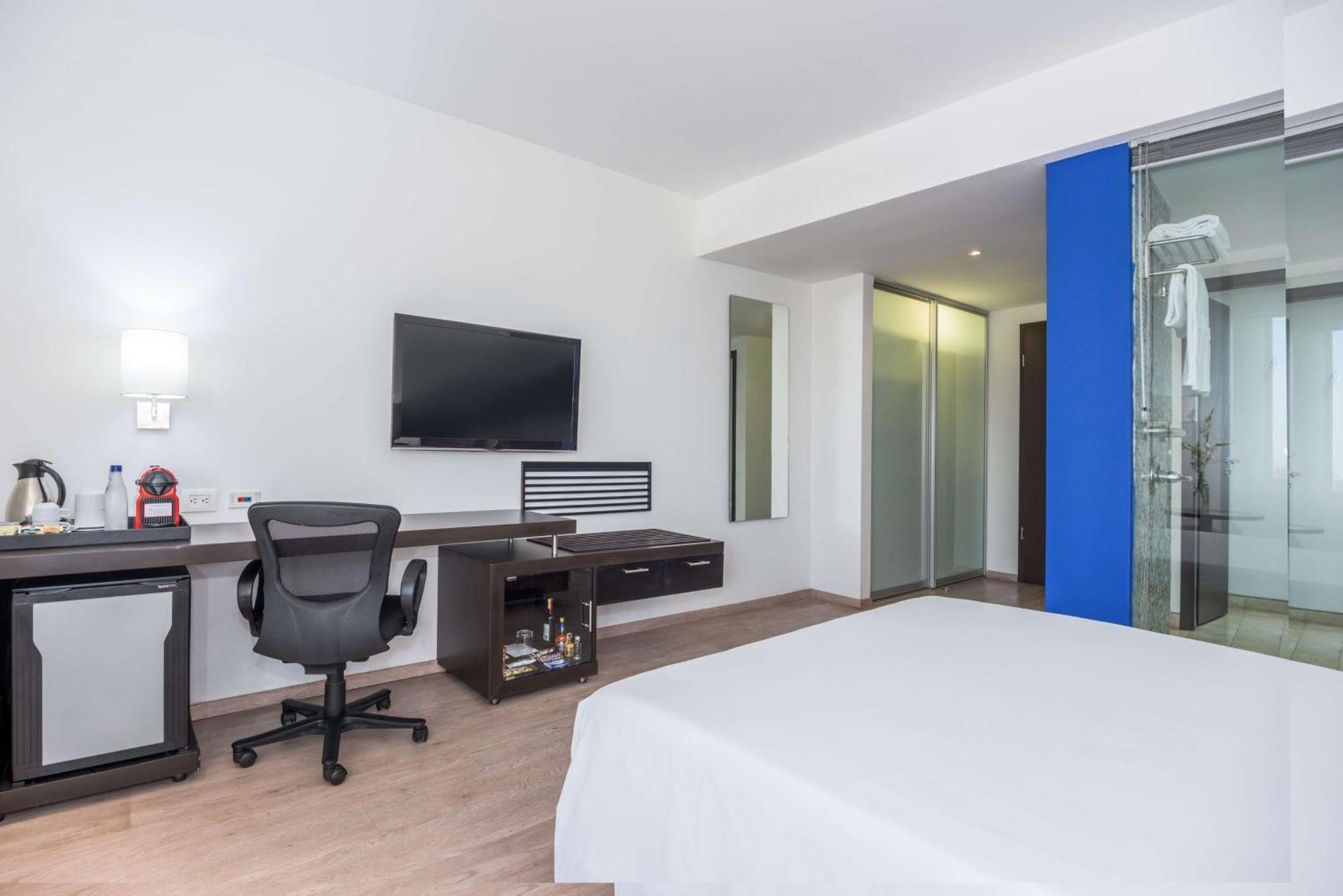 Hotel Nh Collection Royal Smartsuites