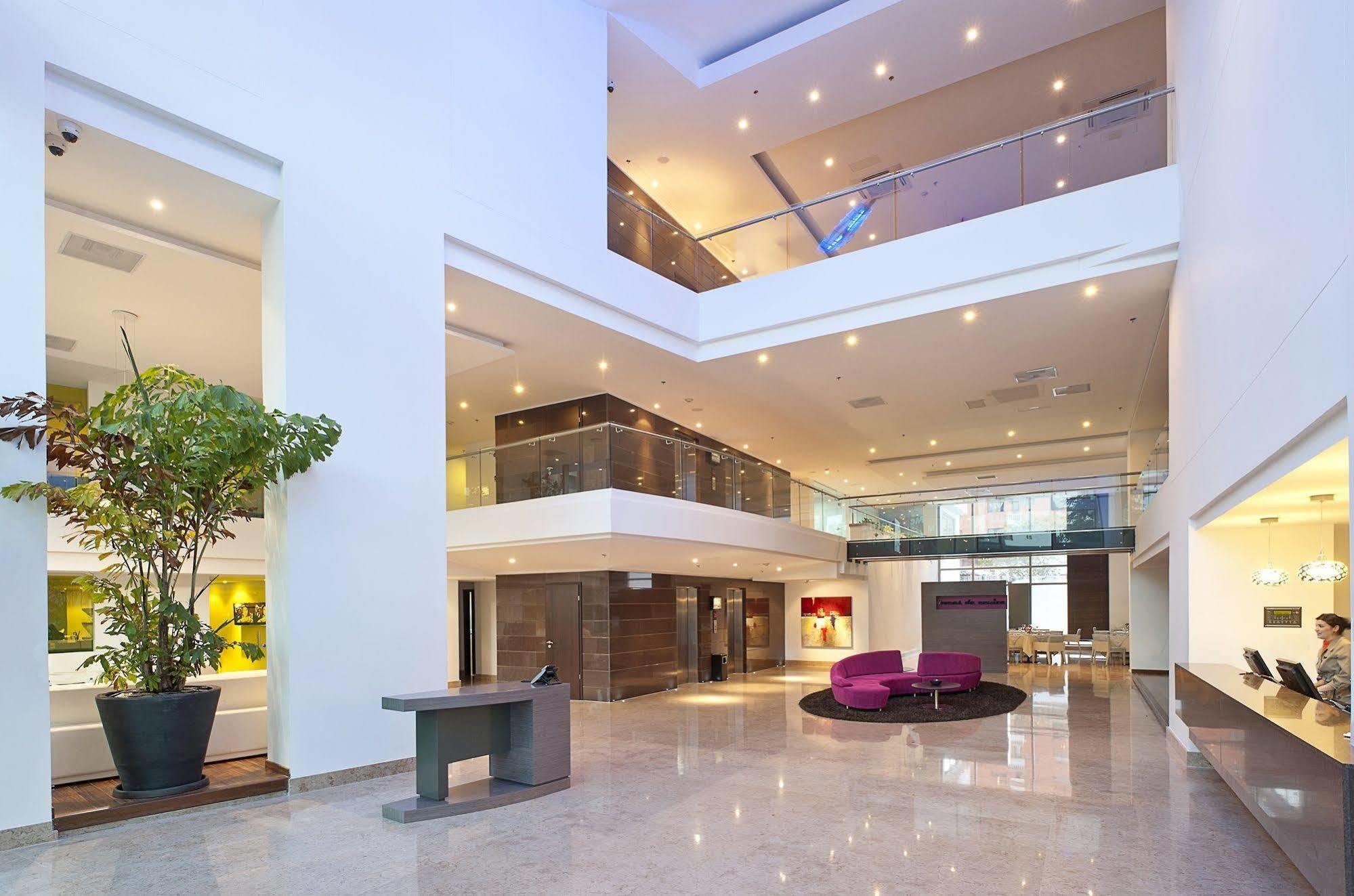 Hotel Nh Collection Royal Smartsuites